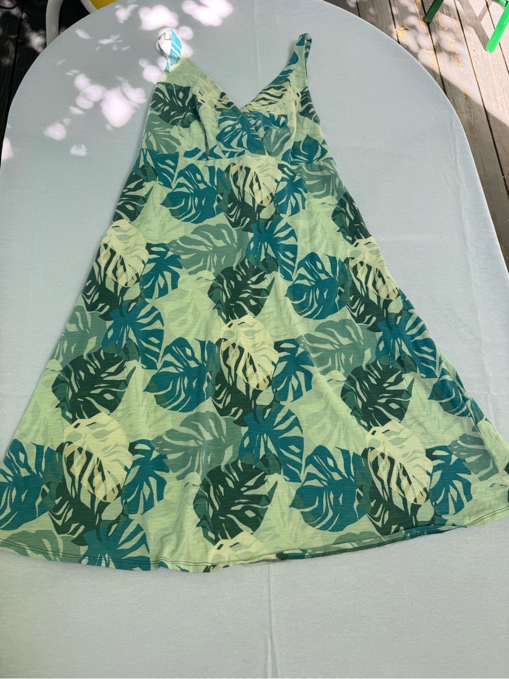 Patagonia Green Tropical Leaf Print Slip Dress